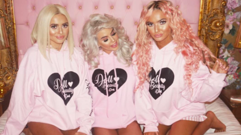 Happy New Year Dolls!