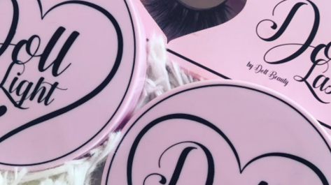 Highlighter Heaven hits Doll